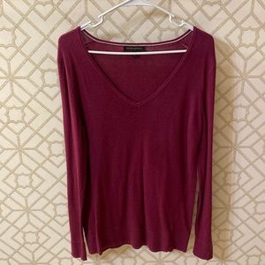 Banana Republic burgundy  womens v-neck sweater